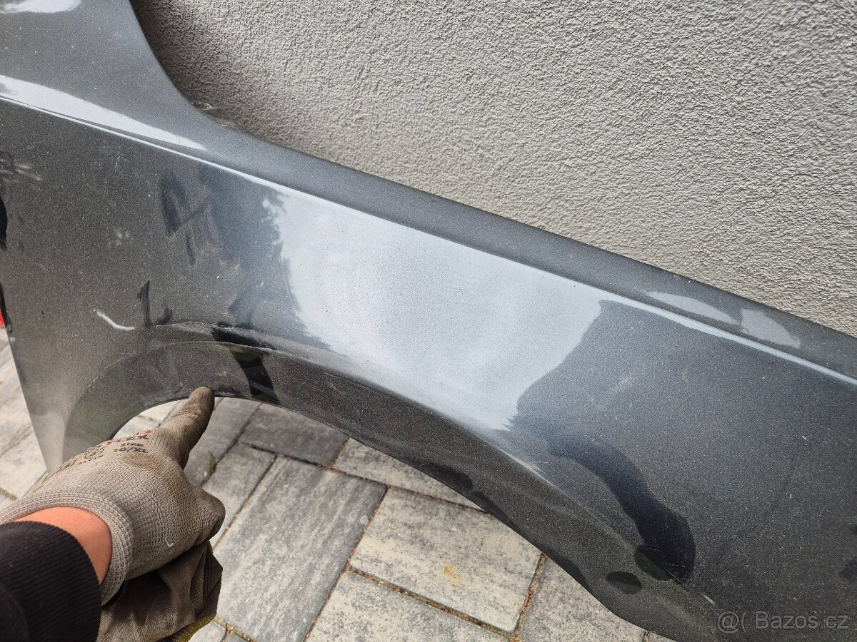 Škoda octavia 3 III / facelift pravý přední blatník - 3