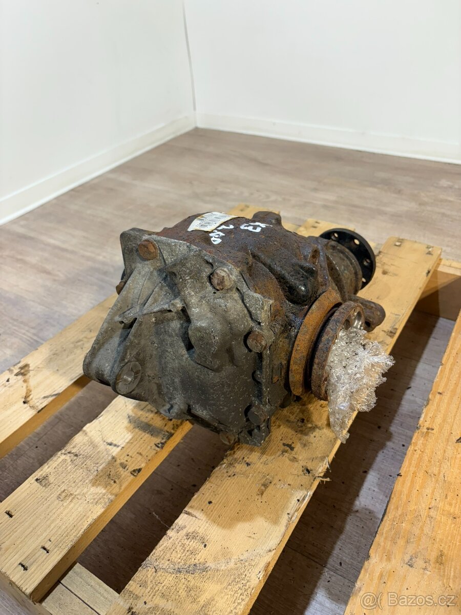 // Zadní Diferencial BMW X3 2.0D 110kw // - 3