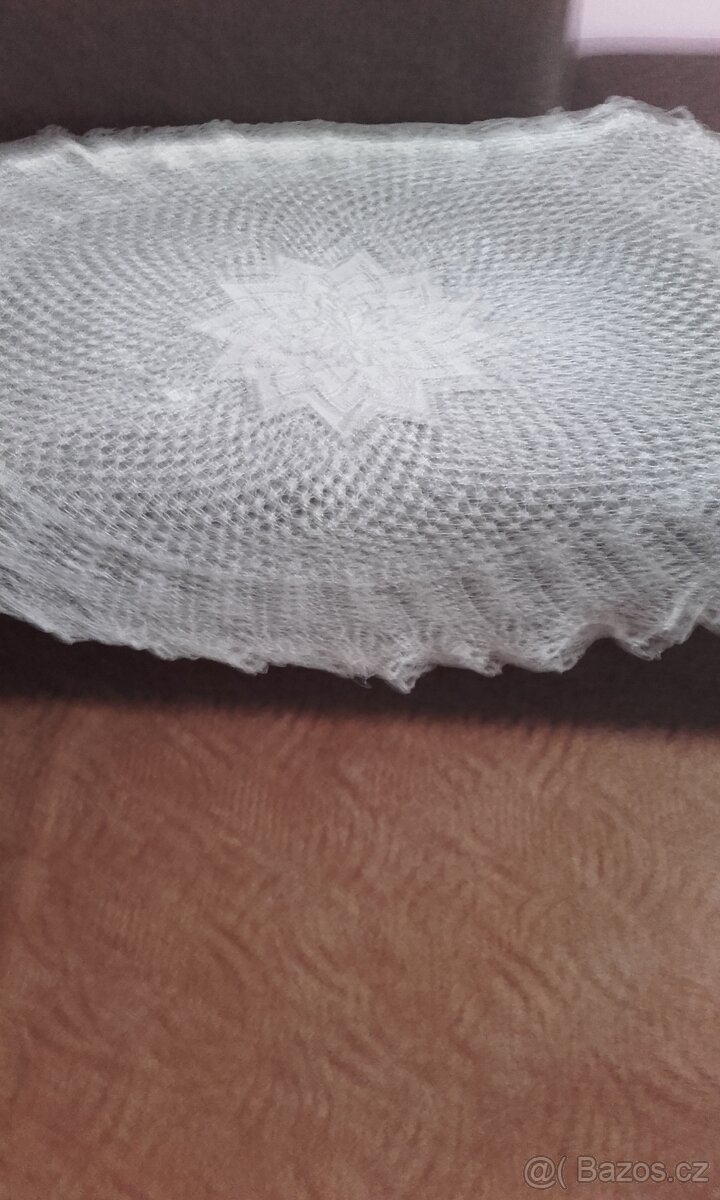 dečky na kulatý stolek - 3