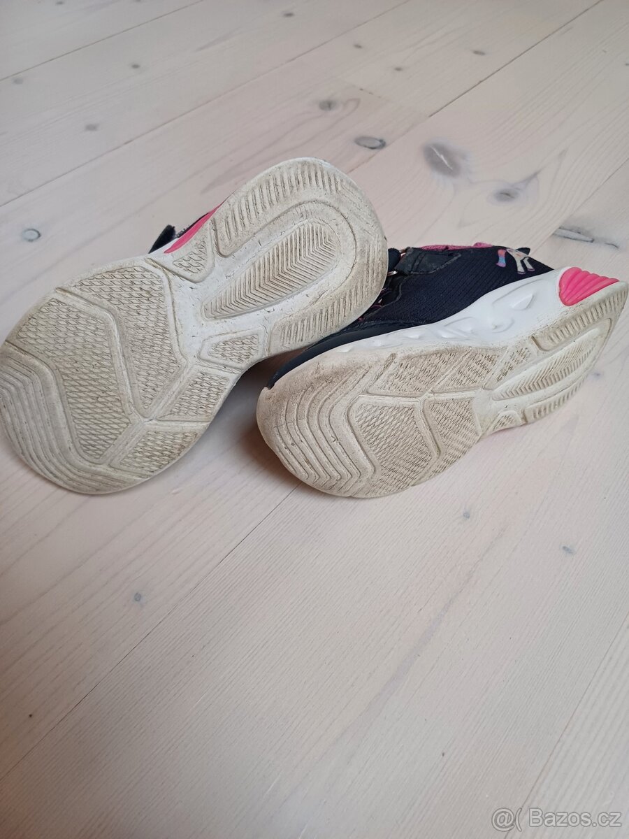 Dívčí blikací boty vel 24 - 3