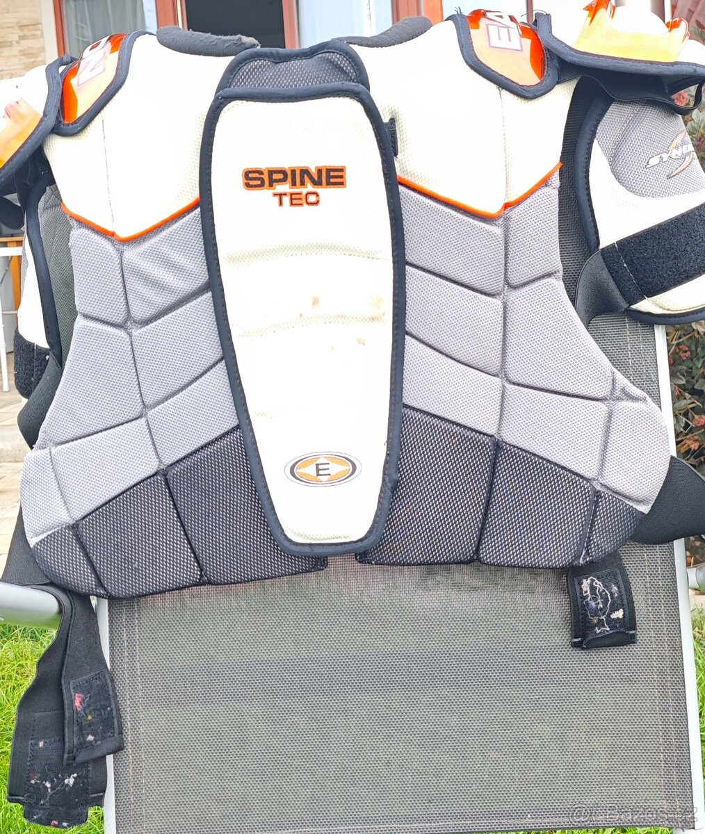 Hokejová výstroj - 3