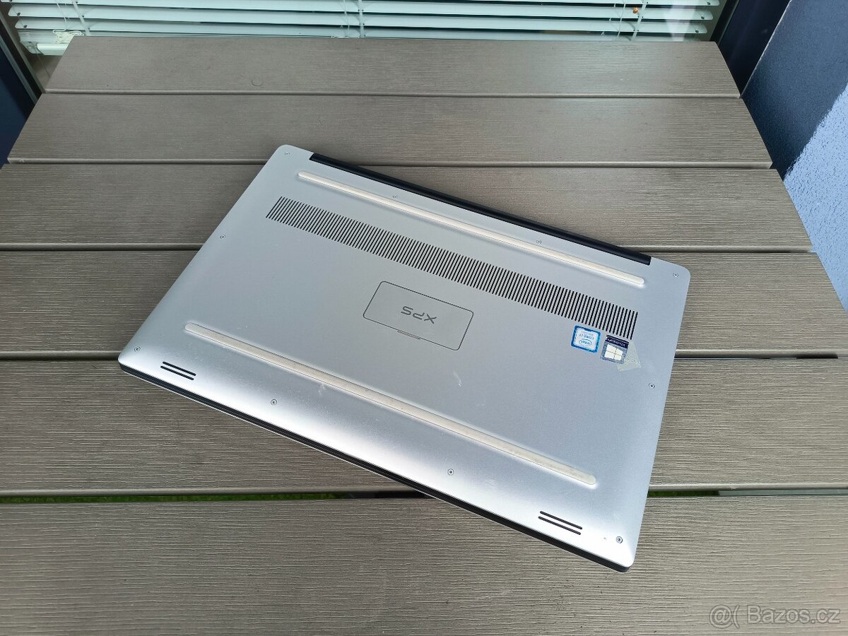 Dell XPS 15 7590 (i7, 16/512 GB, GeForce 1650) - 3