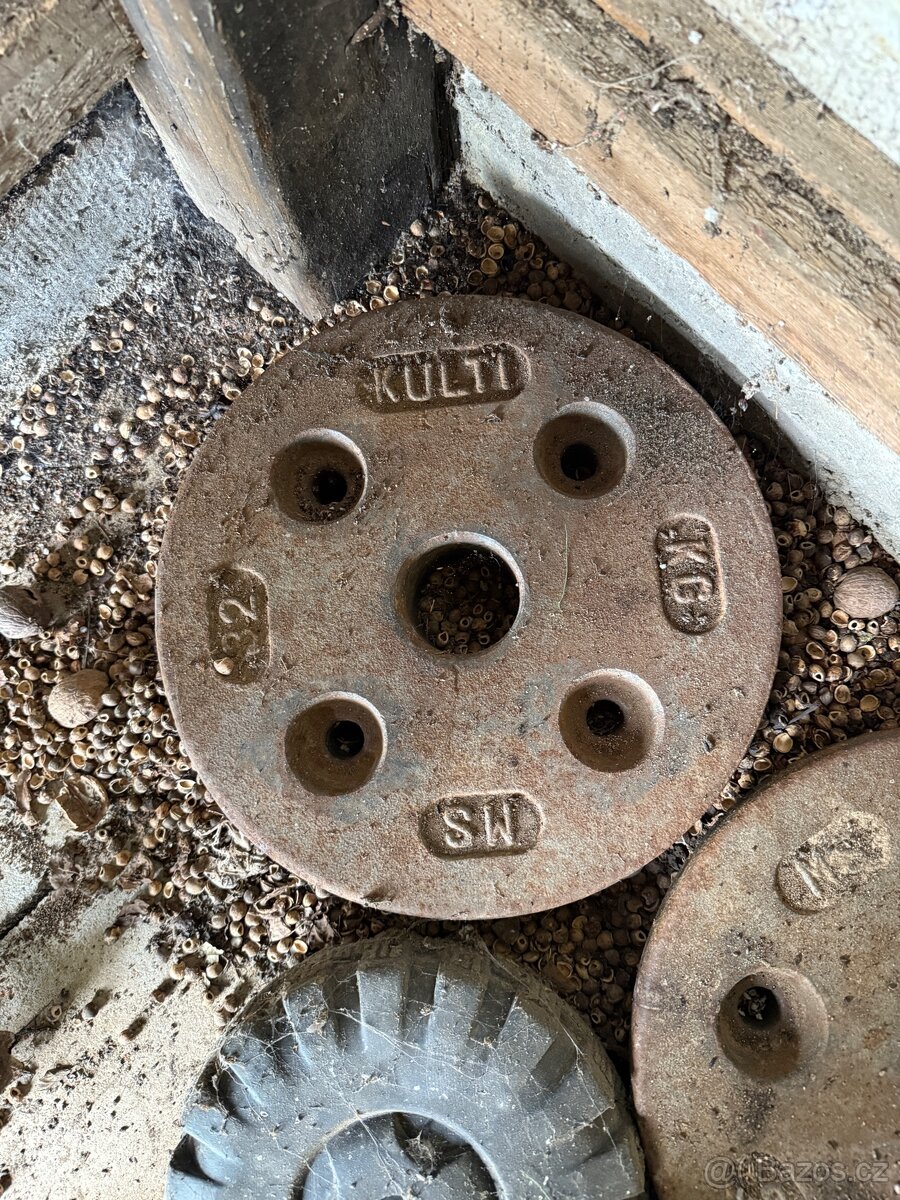 Příslušenství na Teru, asi MS 07 - 3