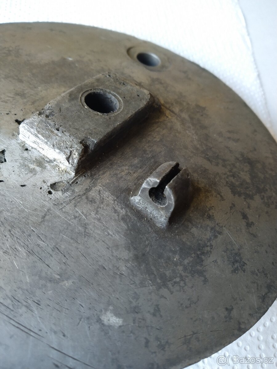 Přední brzdový štít velký půlbuben - 3