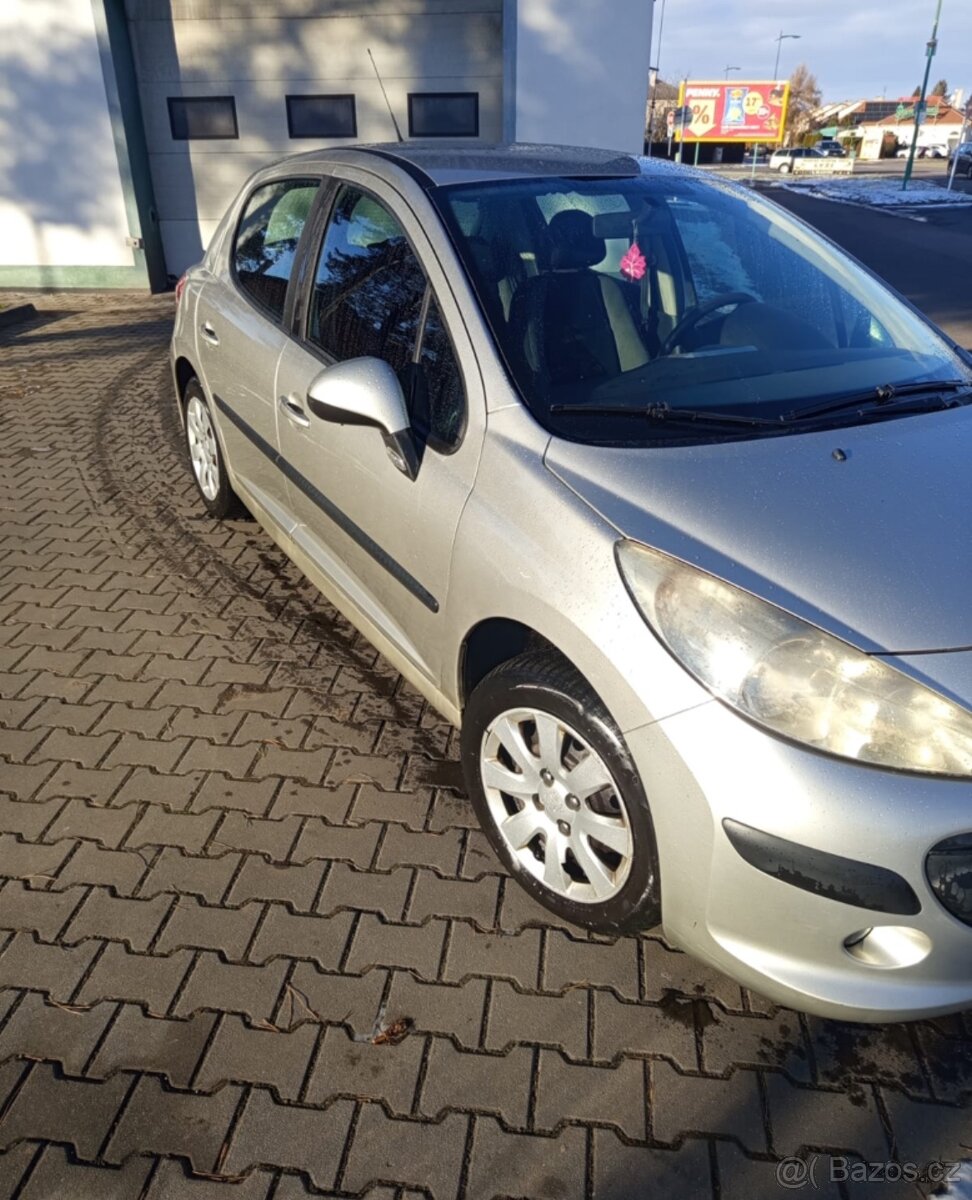 Peugeot 207 1.4hdi - 3