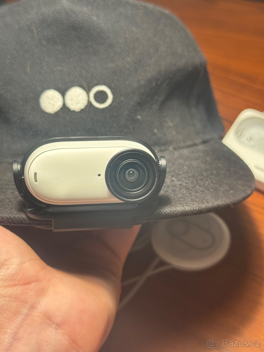 Insta360 GO3s 128Gb - 3