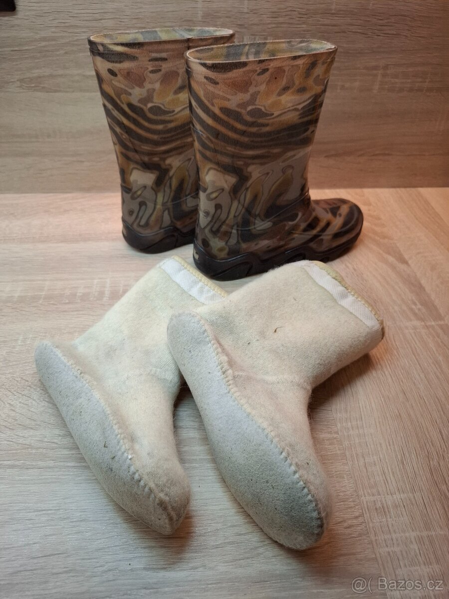 Prodám dětské holinky Demar N Maskáč, vel. 32/33 vč. zimní v - 3