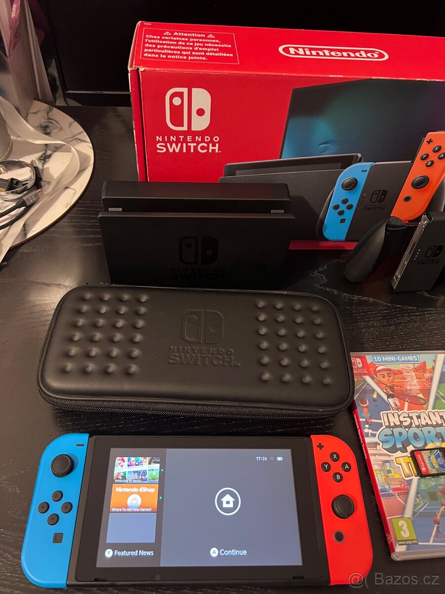 Nintendo Switch Neon Blue & Red + 10 Miniher a příslušenství - 3