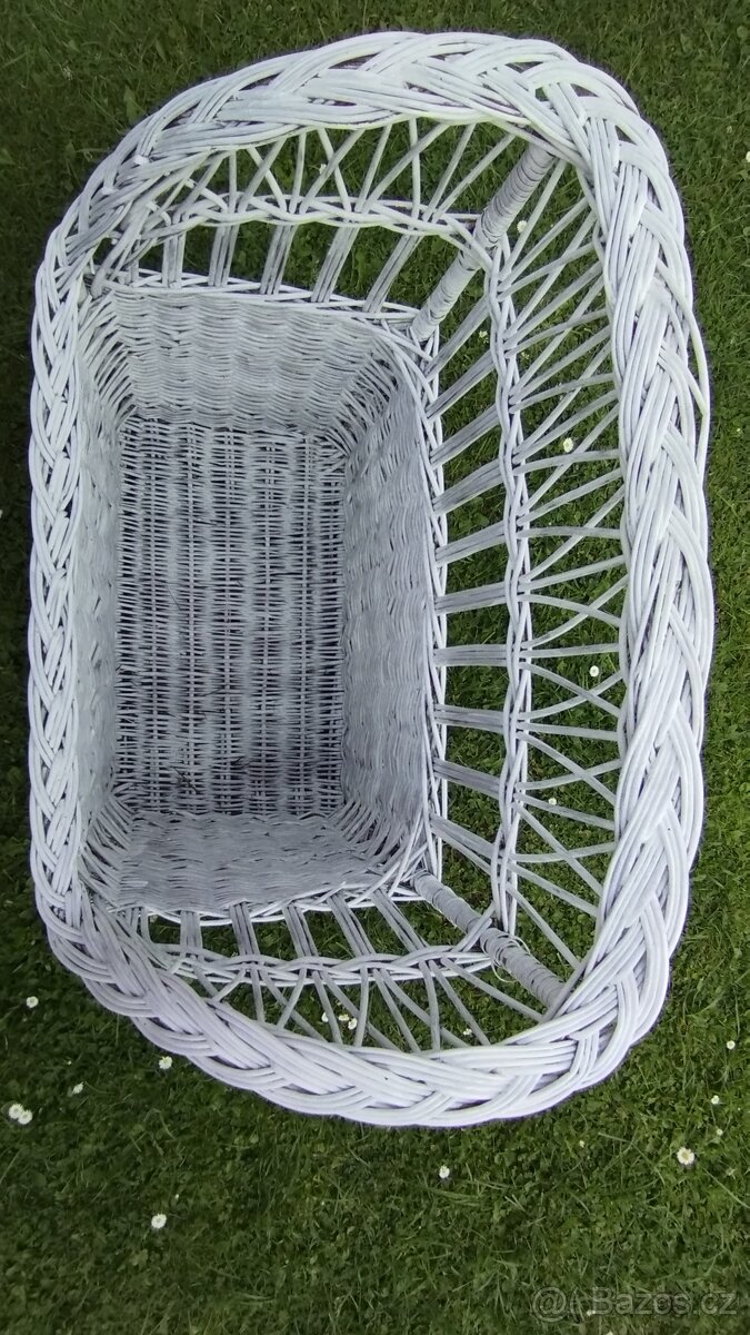 Velký proutěný dekorativní koš - 3