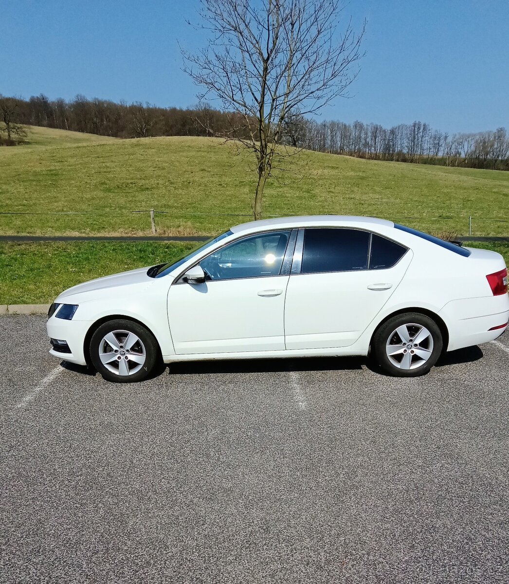 Škoda Octavia 3 facelift sedan - 3