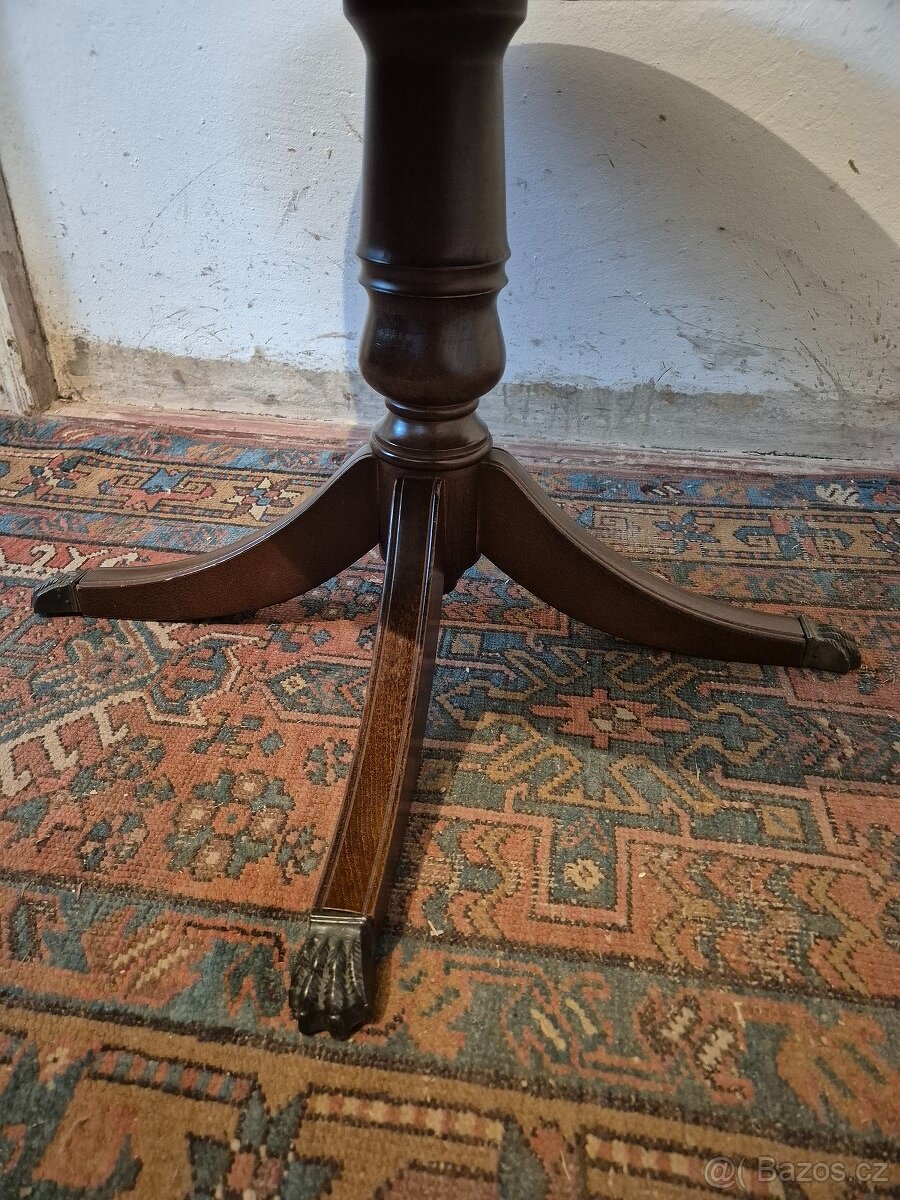 Stylový kulatý konferenční stolek - ořech - 3