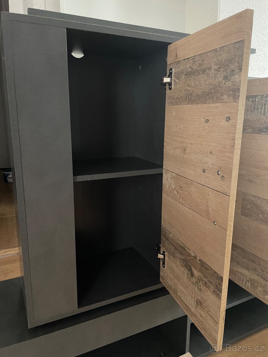 Obývací stěna - 3