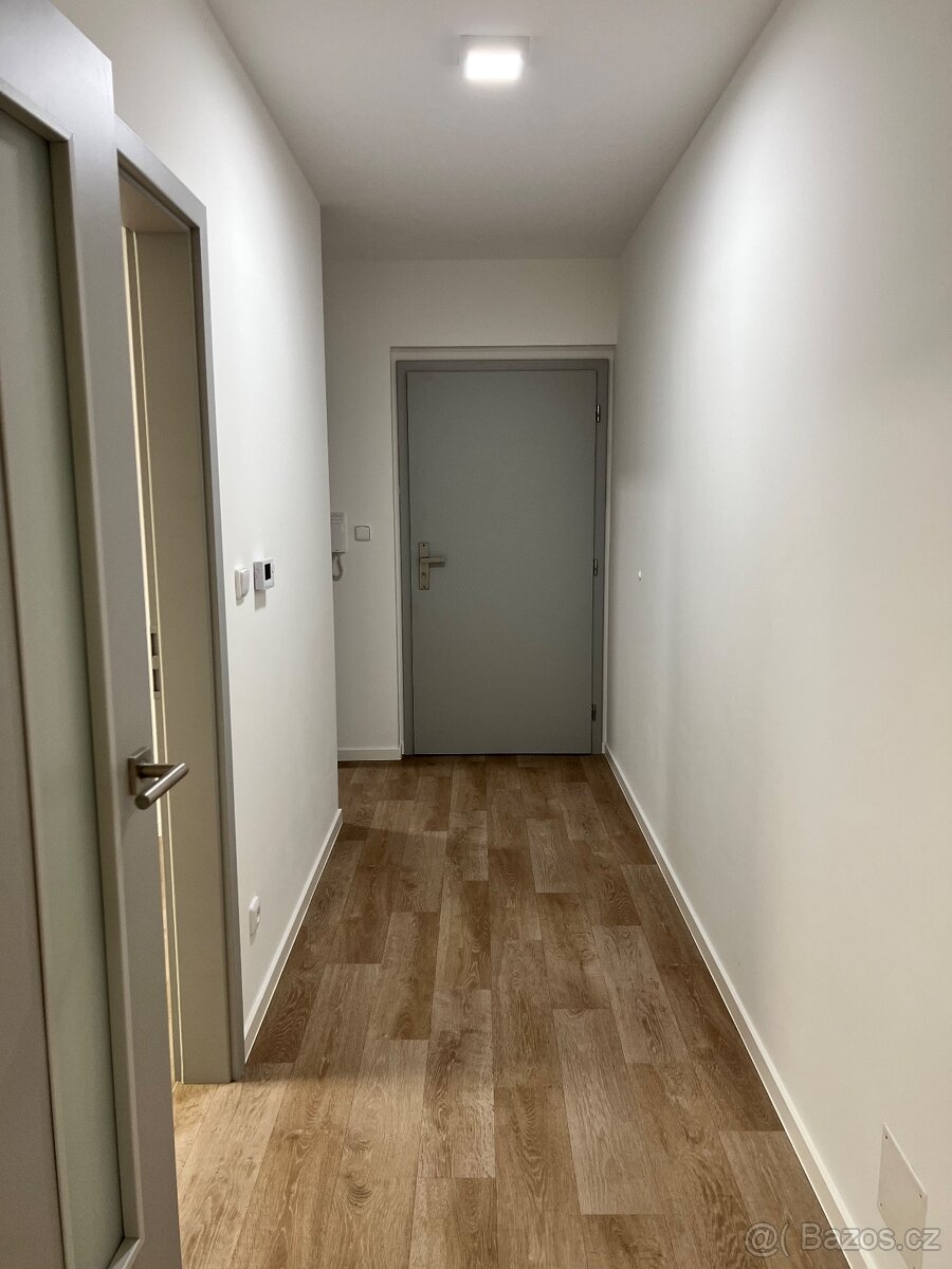 2+kk Červený Kostelec - 3