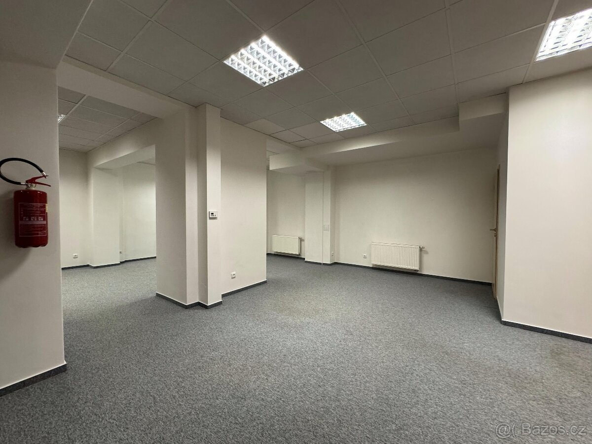 Obchodní prostory v centru Jablonce nad Nisou - pasáž CORSO - 3