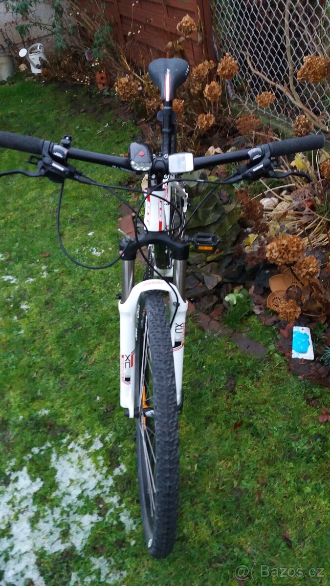 Zánovní Horské kolo GT Avalanche můžu POSLAT s lehkým ALU rá - 3