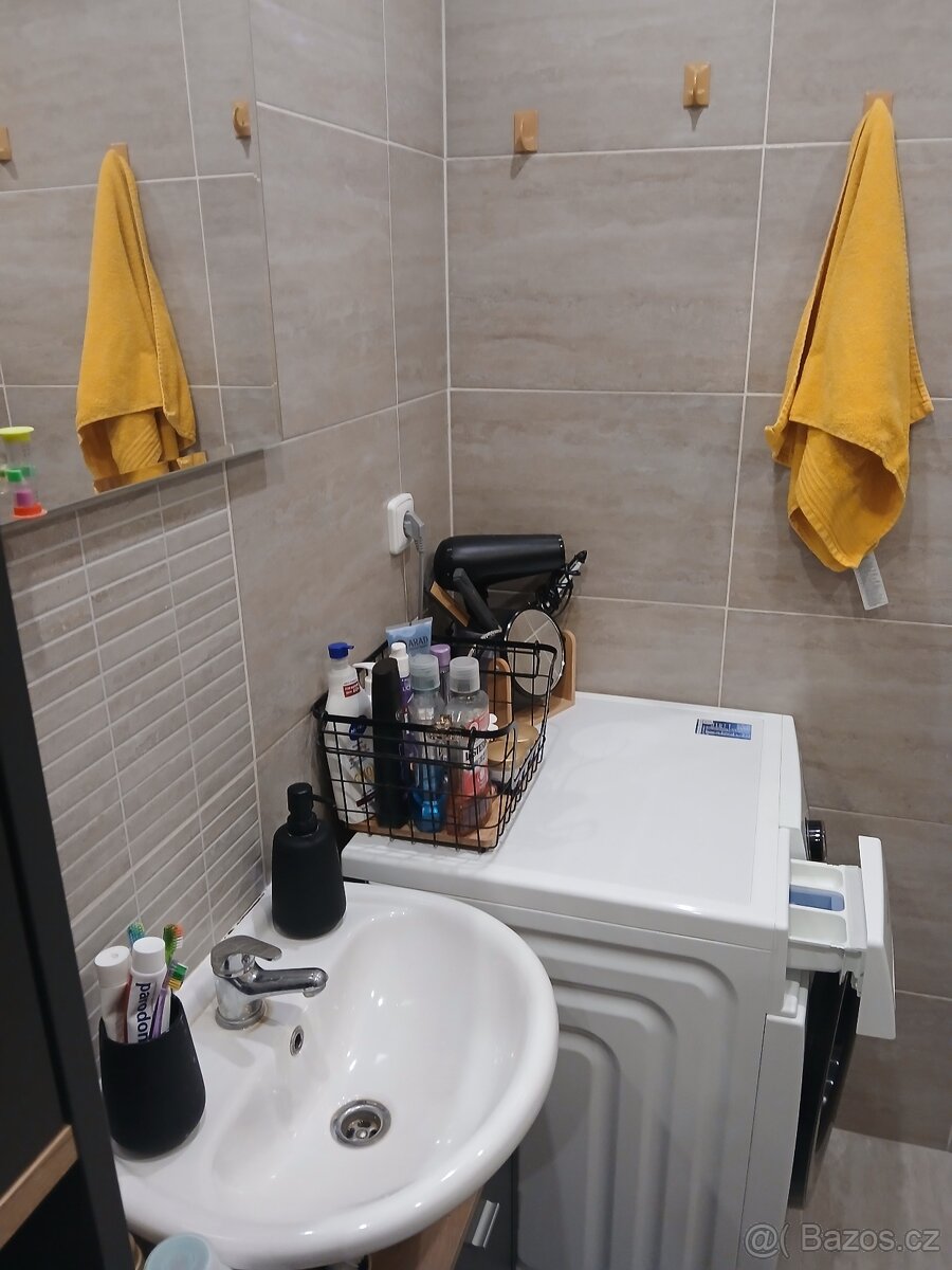 Pronájem 2+1 - 3