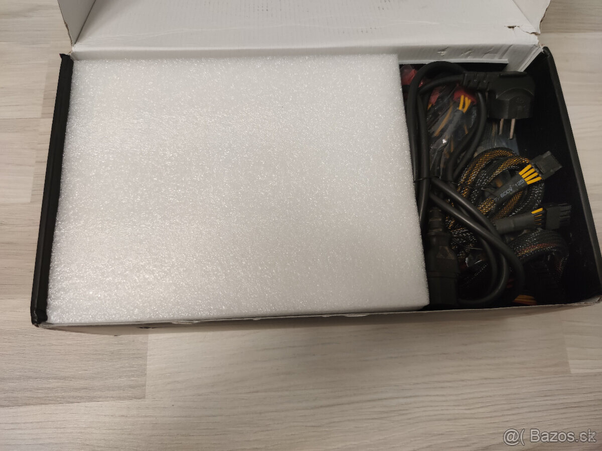 Zdroj PC CHIEFTEC 1350W - 3