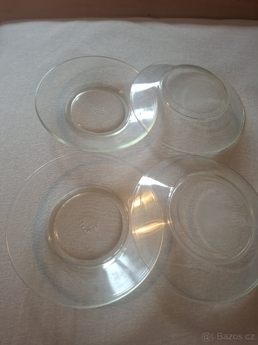 Skleněné talířky Simax - 3