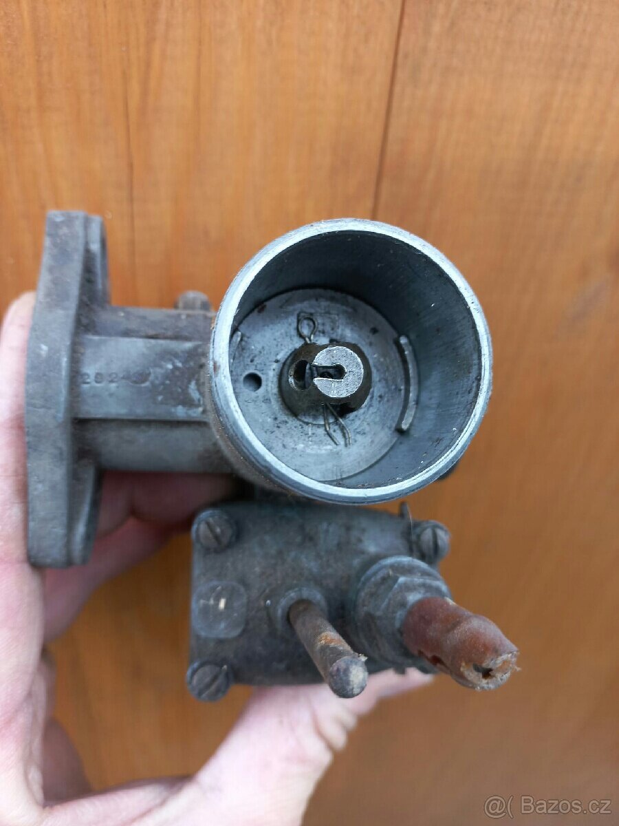 Jawa 350/354 - zadní světlo- karburátor - 3