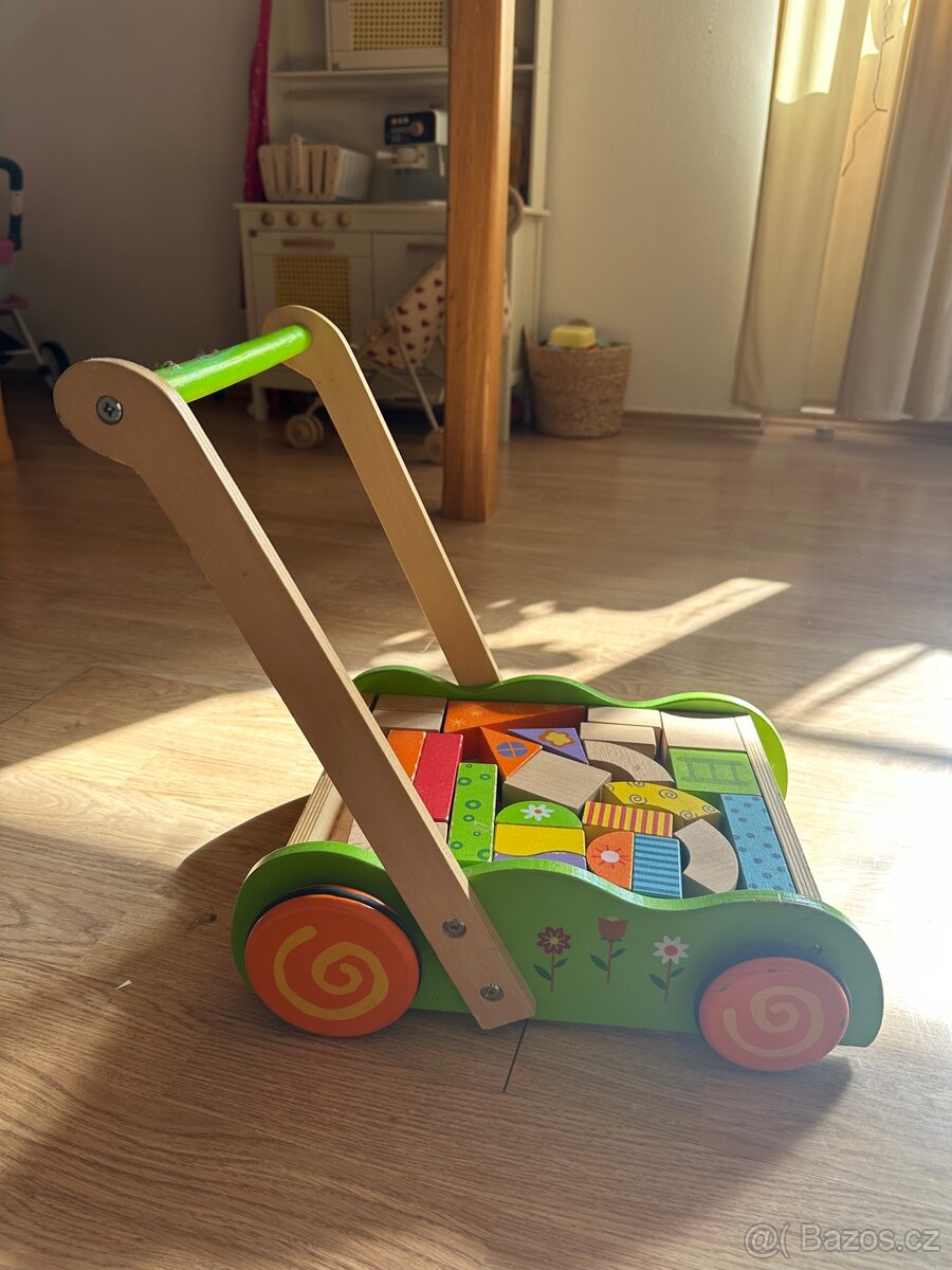 Vozík (chodítko) s kostkama - 3