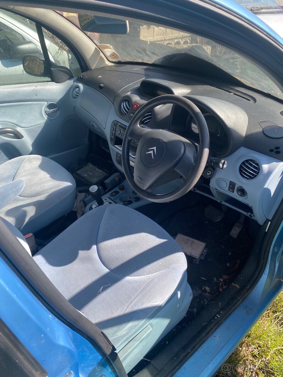 Predám citroen C4 1,4 benzín - 3