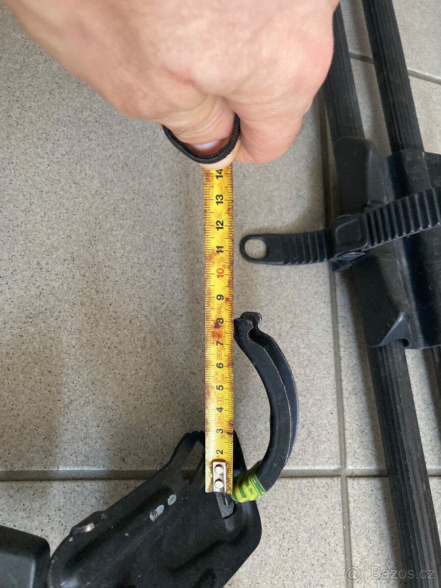 Prodám 4 střešní nosiče kol Thule - 3