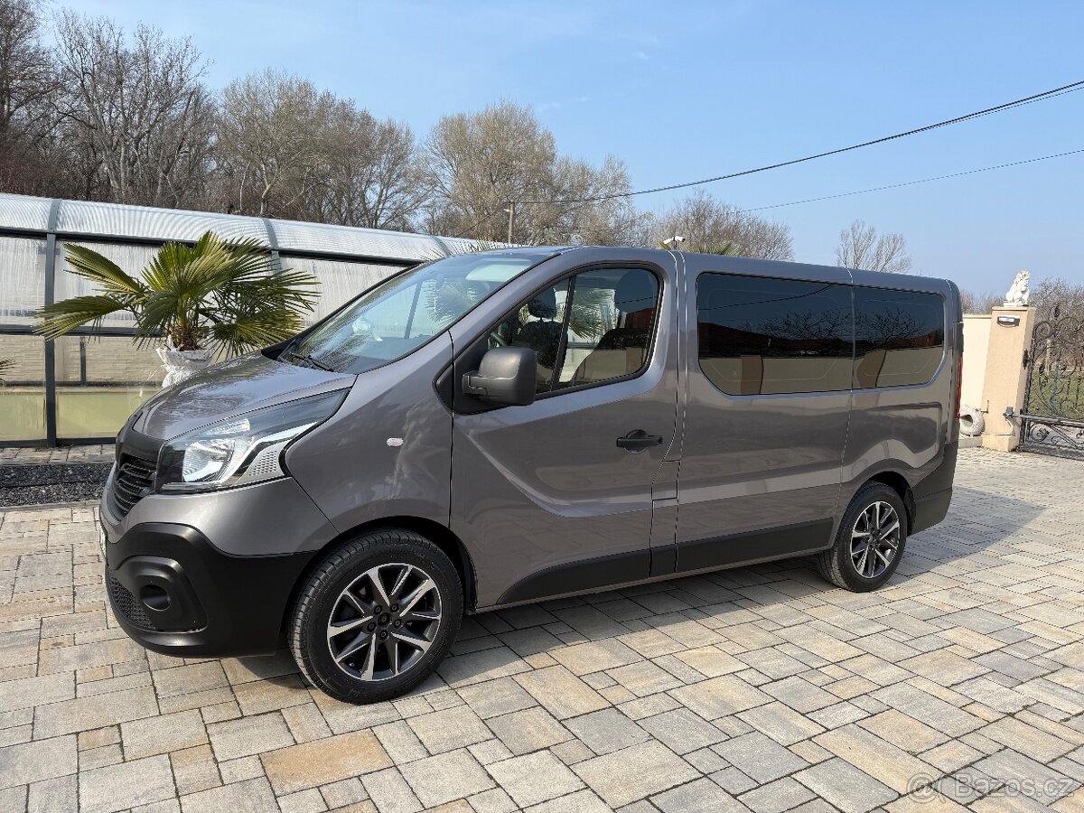 Renault Trafic 8-miestny | r. 2014 (model 2015) | TOP stav | - 3