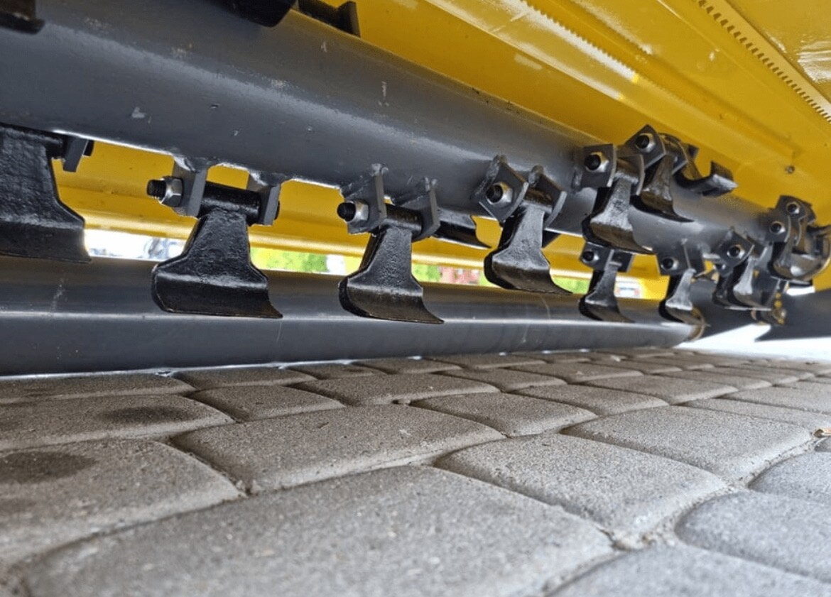 Svahový mulčovač hydraulicky PRO - 3