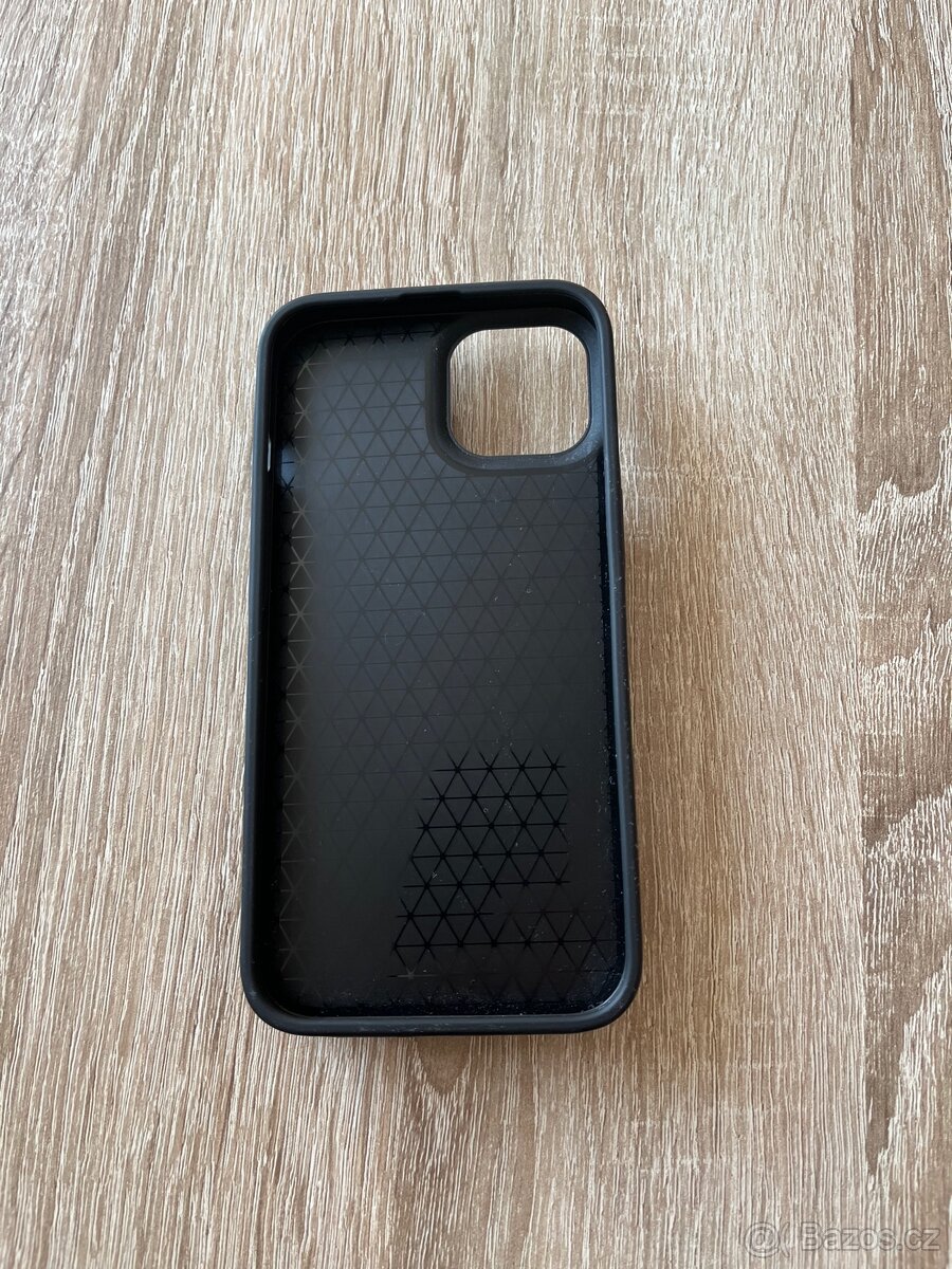 Pouzdra IPhone - 3