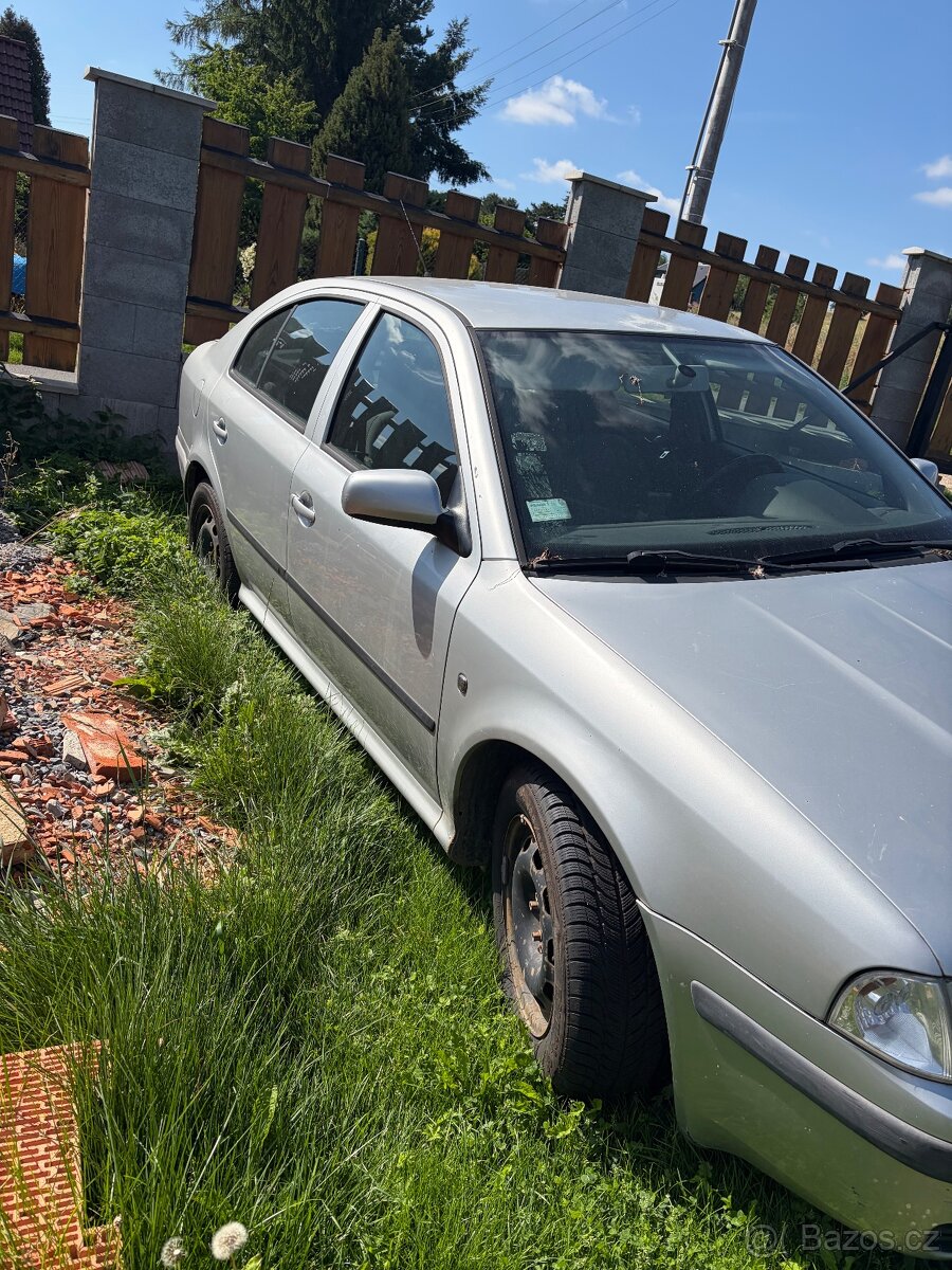 Škoda Octavia 1 - 3