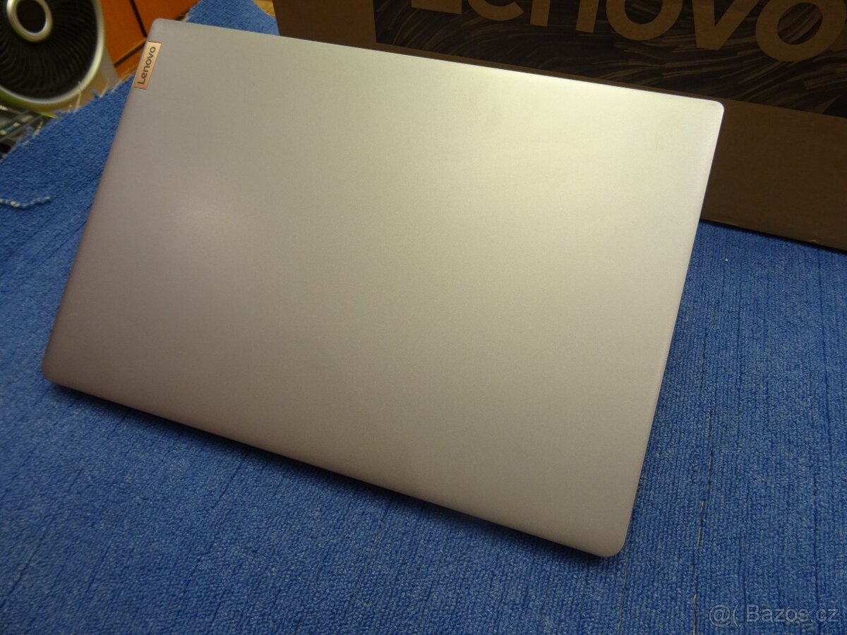 Notebook Lenovo IdeaPad 3 17,3" LCD HD+ 20/500GB - 3