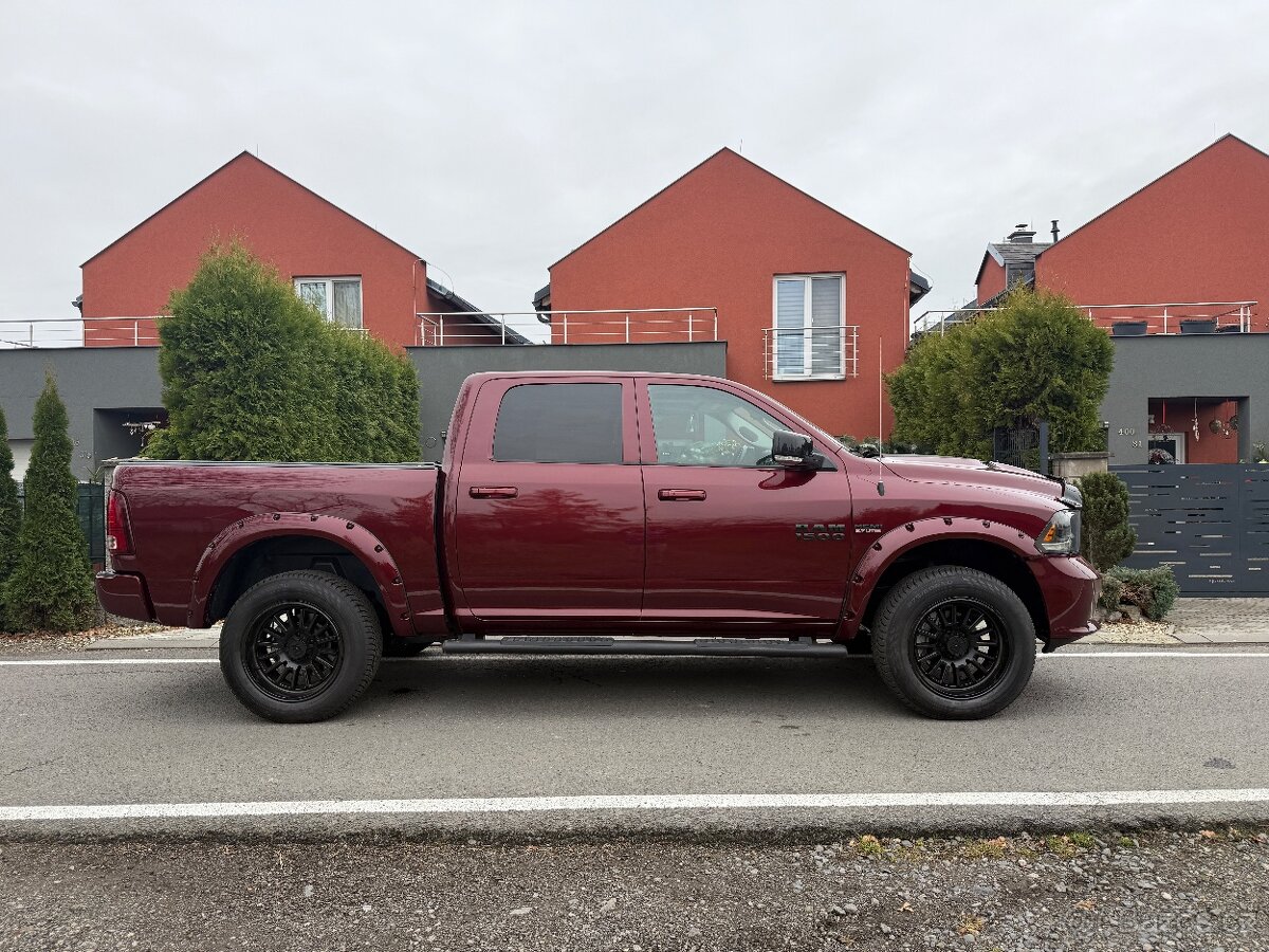 DODGE RAM HEMI SPORT OFFROAD PAKET