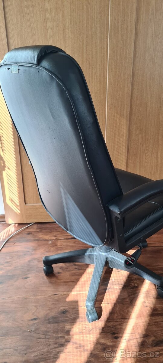 Kancelářské křeslo - 3