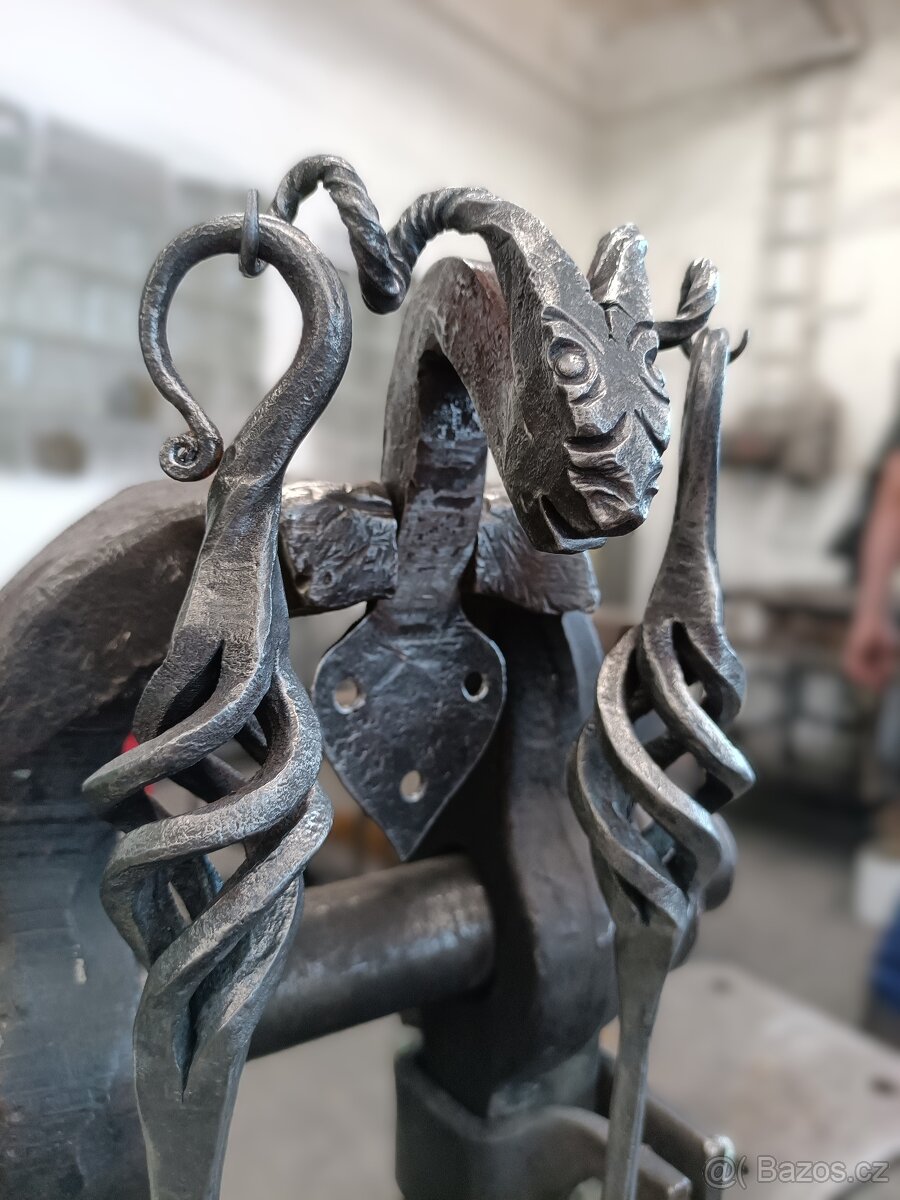 Krbové nářadí dvoudílné s věšákem - 3