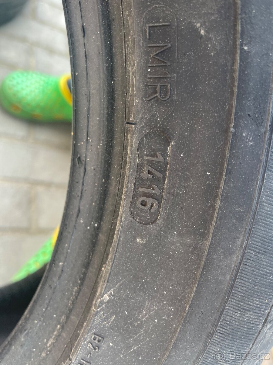 Letní sada pneu 205/55 r16 - 3