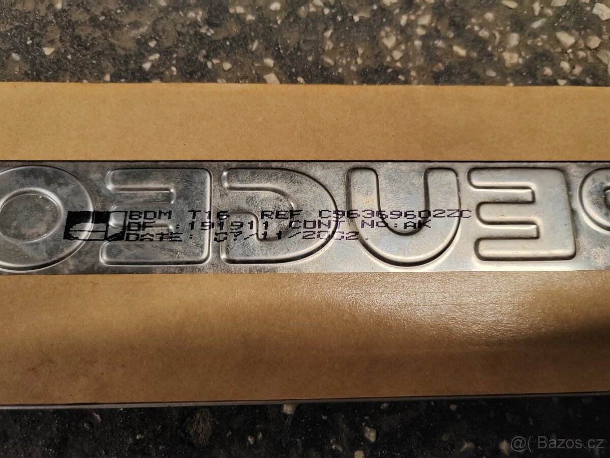 Nový originální kryt prahu Peugeot - 3