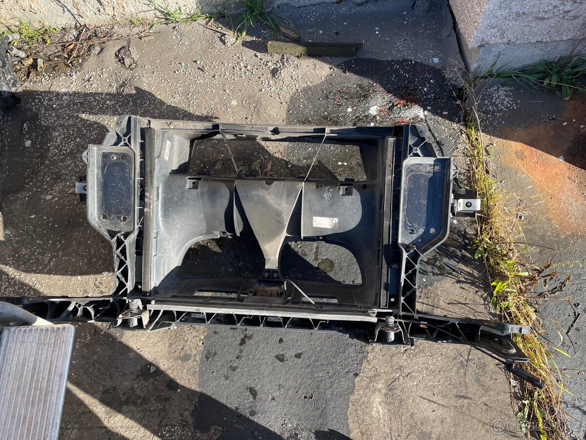 Chladičová stěna (čelo) BMW E87 - 3