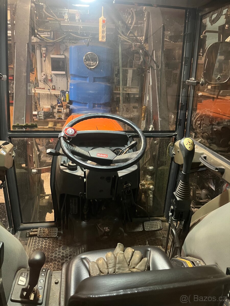 Traktor Kubota GL32 - 3