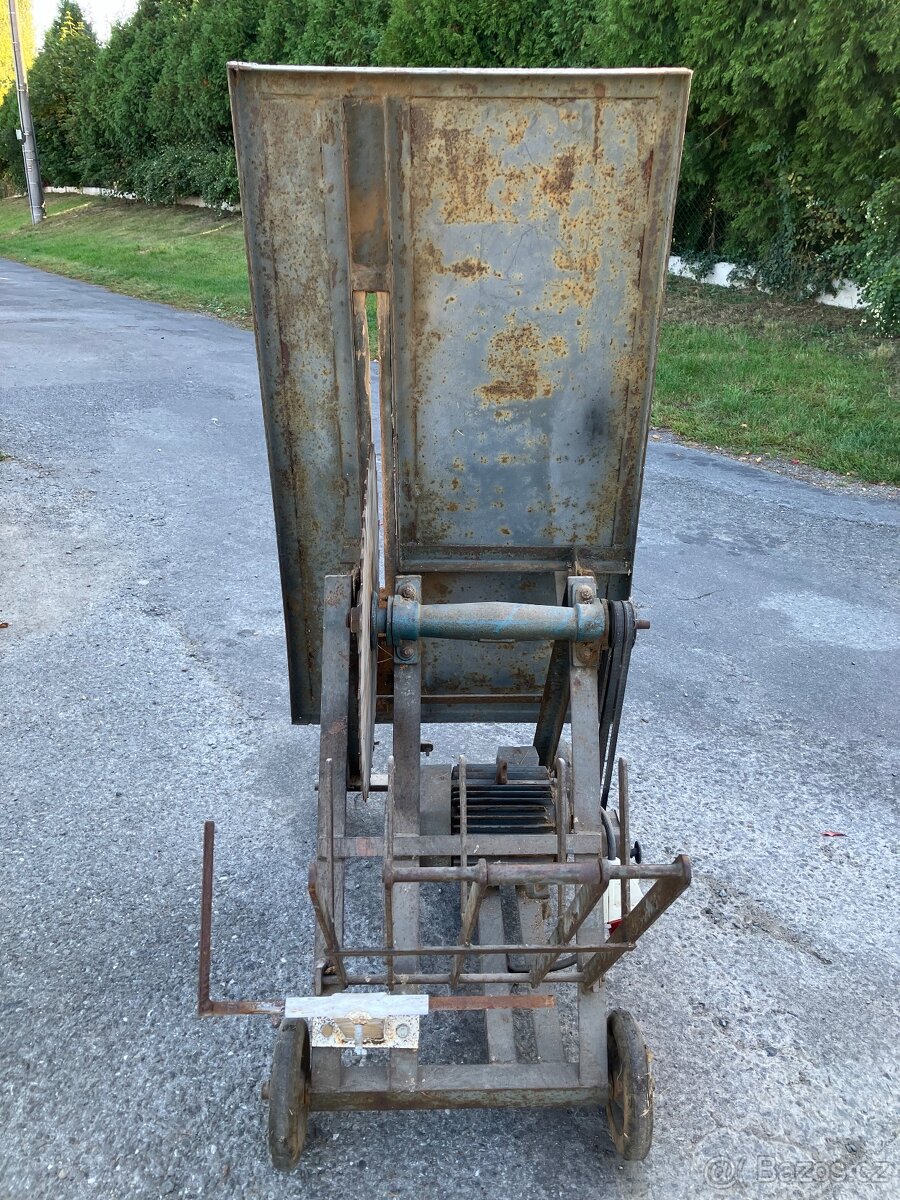 Cirkulárka s kolébkou + 3ks kotouče - 3