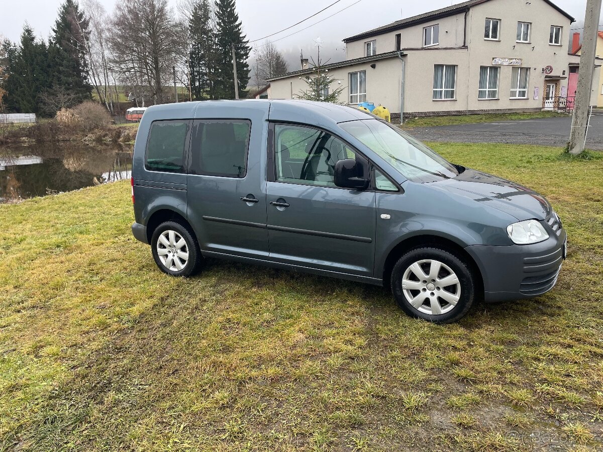 Volkswagen Caddy - 3