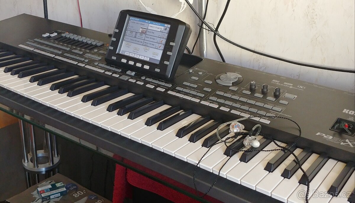 Korg pa3x 76Key - 3