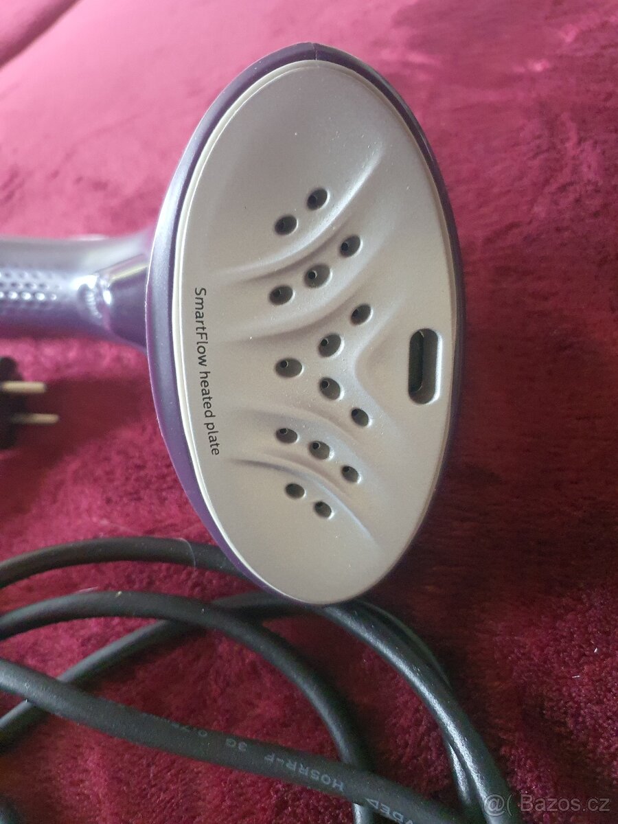 Philips ruční napařovač oděvů Steam&Go - 3