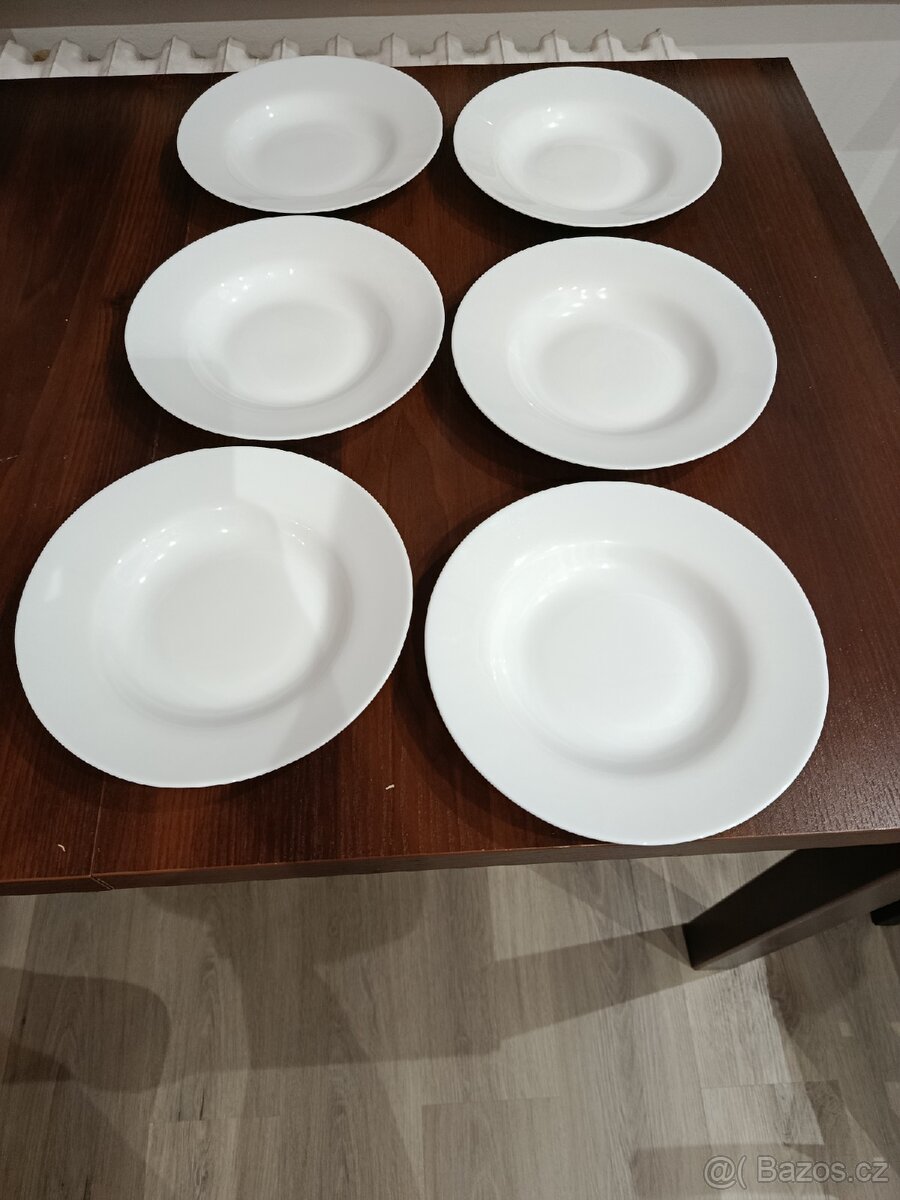 Talíře bílé, šedobílé - 3