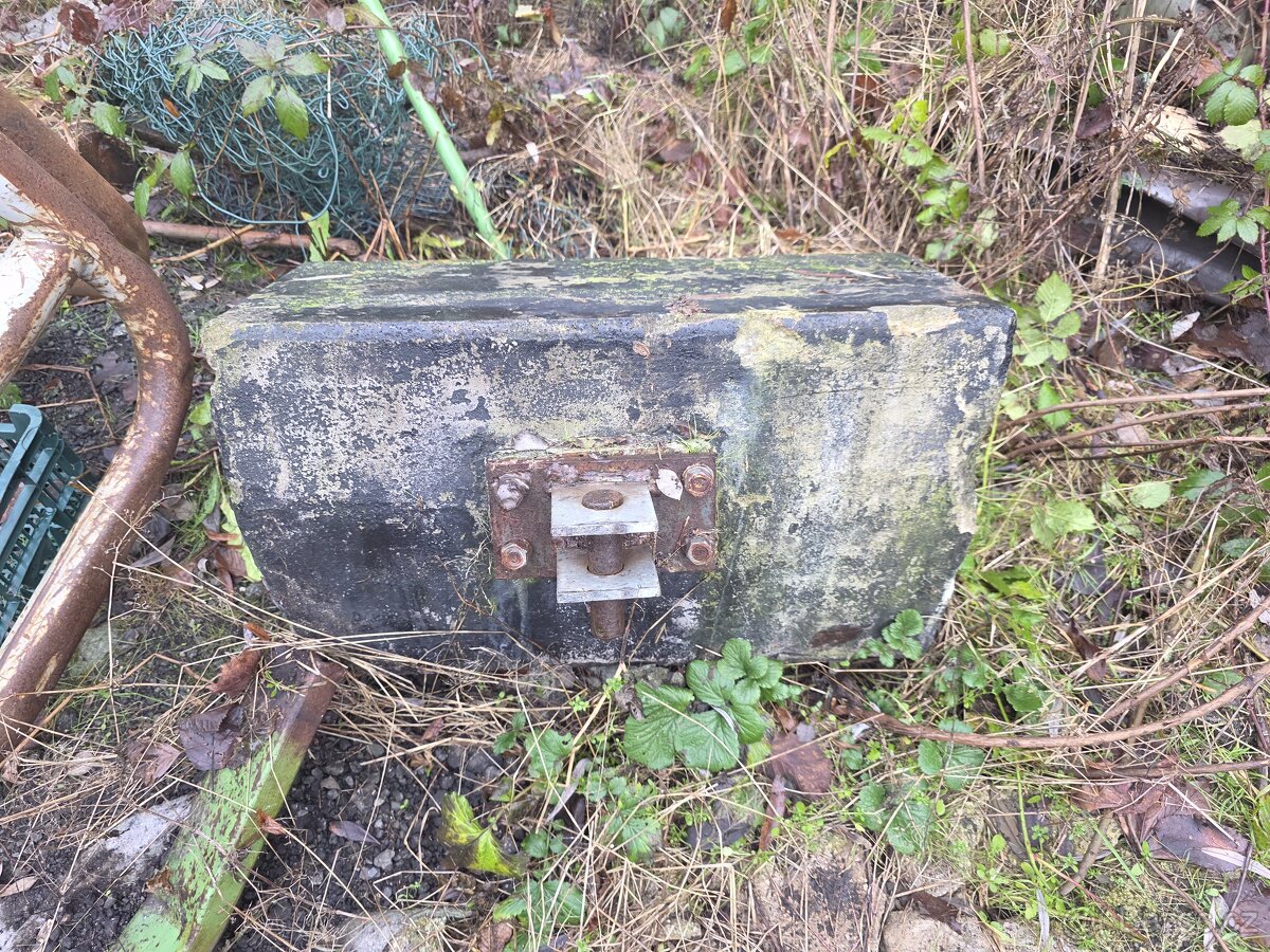 Zavaží zetor uř1 - 3