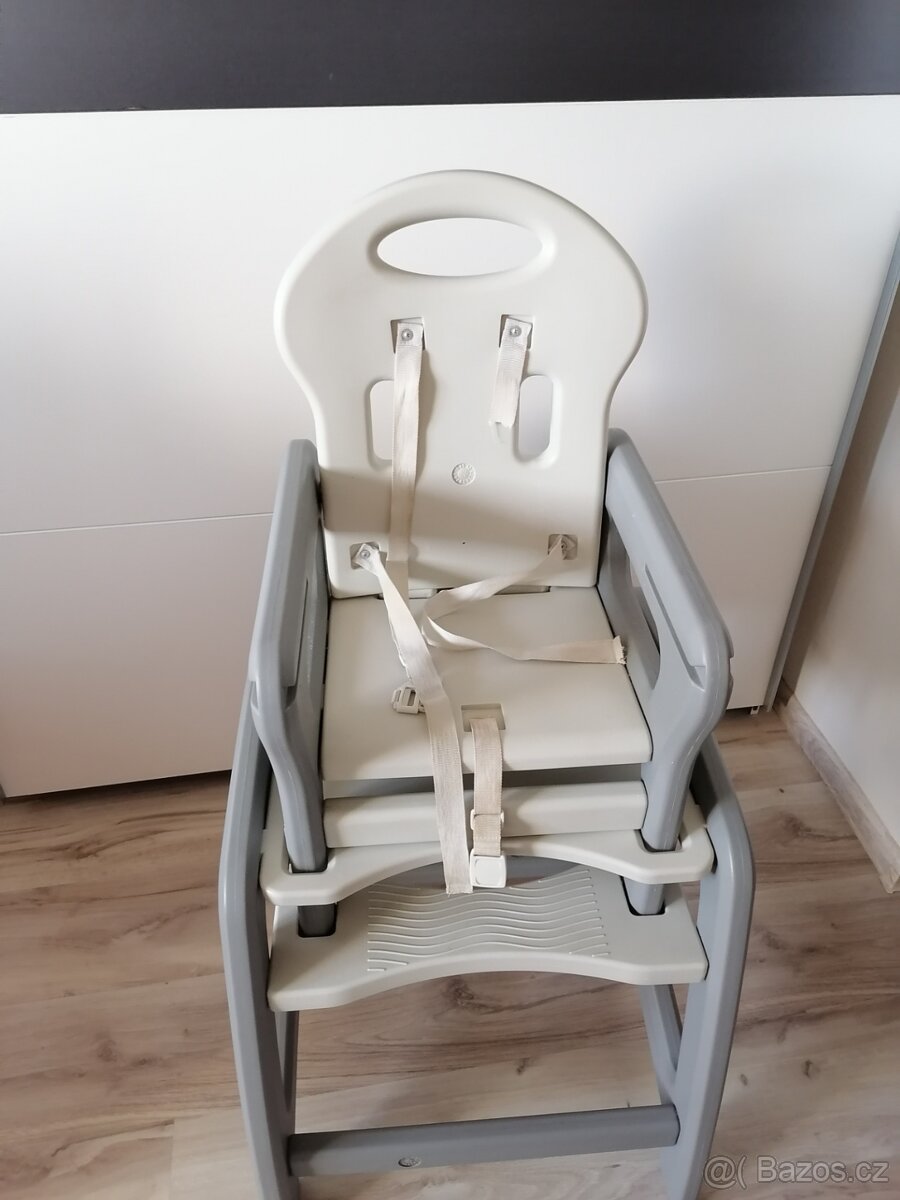 Jídelní židlička 3v1 - 3
