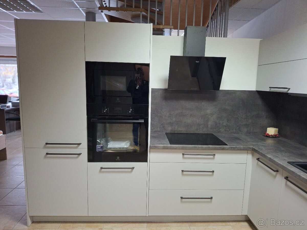 Kuchyňská linka - 3