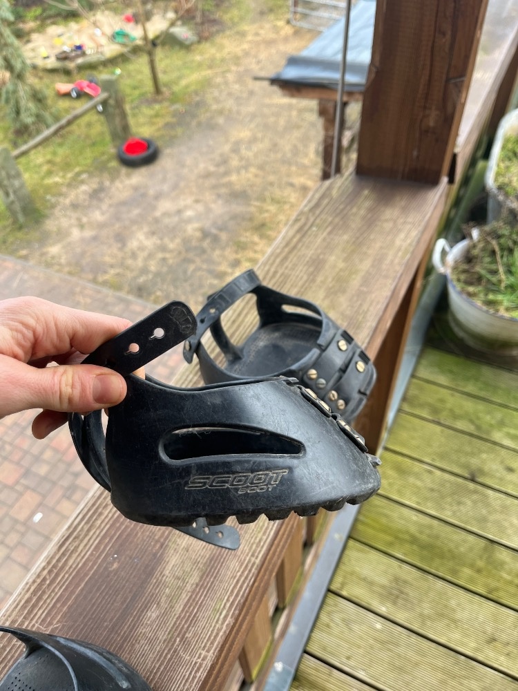 Scoot boot, vel 7 - 3