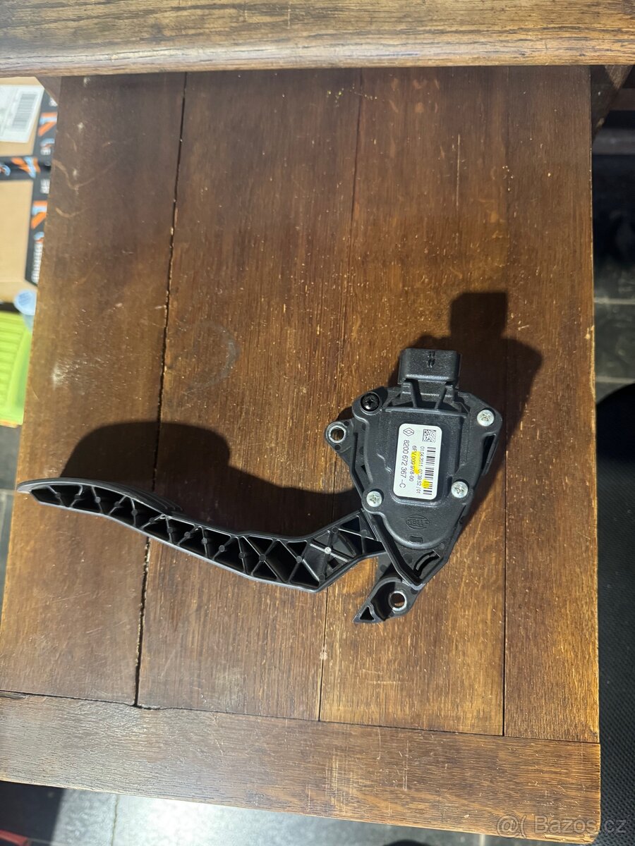 Elektrický pedál plynu Renault - 3
