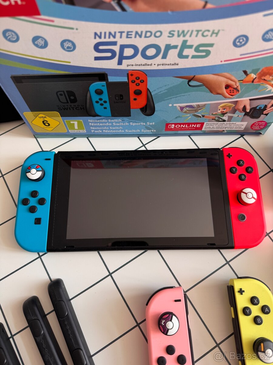 Nintendo Switch + hry a příslušenství - 3
