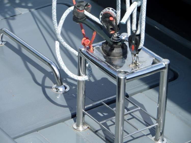 Plachetnice kajutová Huzar 28 - 3